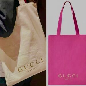 Gucci Beauty Reversible Tote in Pink and Cream
